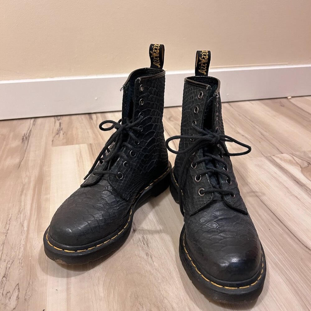 Doc Marten Black leather  boots